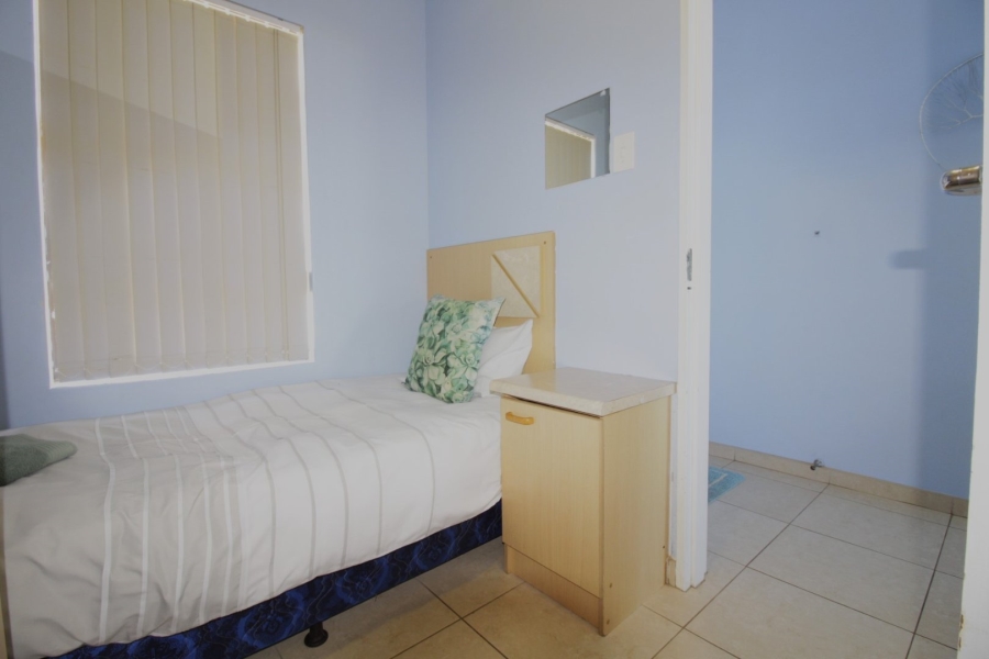 2 Bedroom Property for Sale in Jeffreys Bay Central Eastern Cape